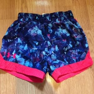 Girls Under Armour shorts
